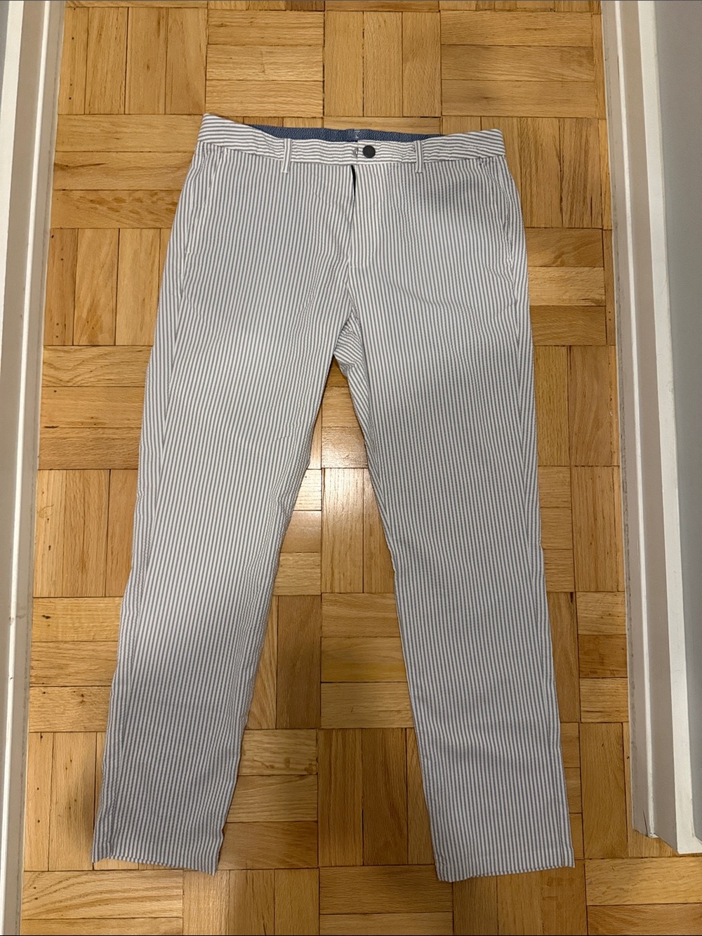 Bonobos Men's Grey & White Pinstripe Chinos
